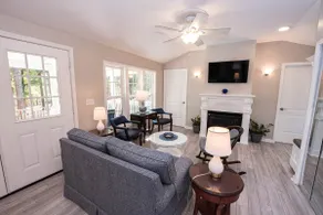 Classy Cottage in the Woods - Image 4