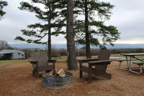Fish Cabin - Image 4