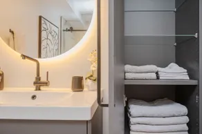The Traveler's Retreat, 5 mins to airport and 15 mins to downtown - Image 5