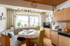Cozy vacation home in the heart of 4 ski resorts - Image 3
