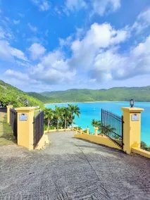 Sailfish Villa Luxury Beachfront Estate Magens Bay - Image 3