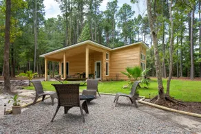 Salt & Pine - Sleeps 6, Pool, Fire Pit & Yoga Deck - Image 4