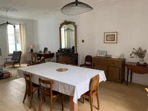 Large family/couple reunion house 1h from Paris - Image 3