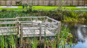 Yorkshire Exclusive Glamping with Hot Tub - Image 4