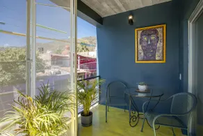Cozy apartment with terrace - Image 5