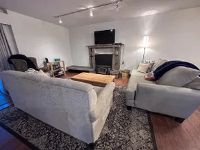 Prime location near downtown! - Image 3