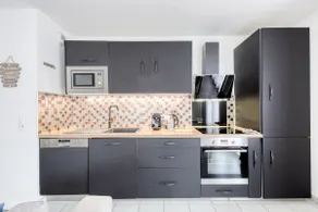 Apartment 5 min from the Seine - RER C nearby - Image 3
