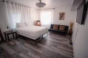 Spacious 2BR Near port of Miami ideal for Cruisers - Image 4