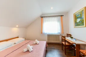 House Pavlic Plitvice Lakes -two bedroom apartment - Image 3