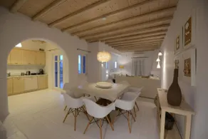 Golden Sunset Villa - Image 5