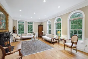 Elegant Georgian house in Potomac Maryland - Image 3