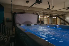 Romantic Escape with Swim Spa/Hot Tub & Sauna - Image 5