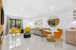 Miami's Hidden Gem | 5 BED & SLEEP 8! - Image 2