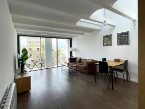 Loft en el centro con aire acondicionado - Image 2