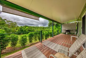 Mena Creek Flower House - Image 4
