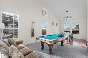 Sunroom Spa Ping Pong Pool Table Fireplace & BBQ - Image 3