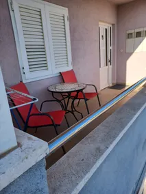 Apartment DUJE Kaštel Novi between Trogir-Split - Image 3