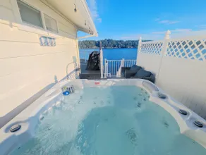 Waterfront Home with Hot Tub and Private Beach - Image 4