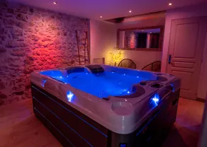 Sparadis de la Tour: Private 3-Star Spa & Sauna - Image 3