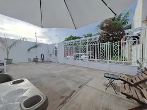 A modern-style romantic house. - Image 2