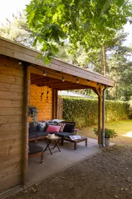 The Oak Tree Lodge · Luxe family friendly boshuis - Image 4