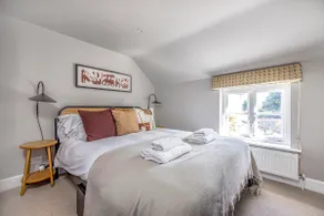 Charming Downland Cottage - Pass the Keys - Image 4