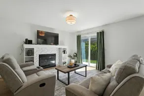 Cozy 5 Bedroom Home In Center Of Tri-Cities! - Image 3