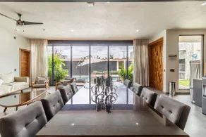 Casa Sara with a heated pool - Image 3