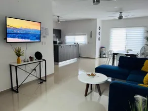 Yucasa – Pool – 8 Guests – Ground-Floor Room - Image 2