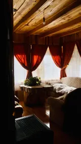 Cabin among waterfalls and hot springs - Image 3
