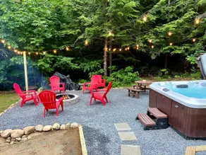 Cozy Chalet w/ Jacuzzi Hot Tub near Okemo Mountain - Image 3