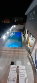 House with pool for 13 people | 4 en-suites | Groups - Image 3