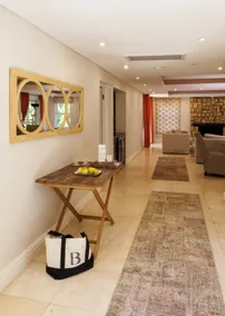 Luxury Two Bedroom Signature Apartment - Image 5
