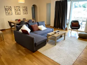Elegant  Spacious Marousi Apt - Image 2