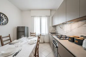 Near Ferrari 3BR, 2 Baths, Free Parking - Image 3