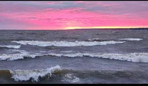Complete house near mile of Sandy Beach & Sunsets - Image 3