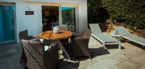 Luxury Premium Garden View - 2 bedroom apartment - Image 2