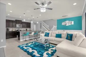 5 Bd /4.5 Ba Sleeps 10! Windsor Westside (2424 TD) - Image 2