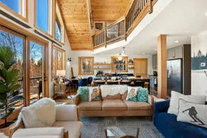 Ski Castle-Hot Tub-Sauna-Views-Pond-Sleeps 14-EV - Image 5