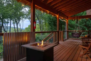 Bright - Comfortable - A+ Location - King Beds - Image 4