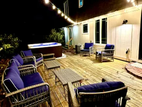 Avon Lake - Recent Remodeled & Spacious Charming 2BR Beach Home - Image 5