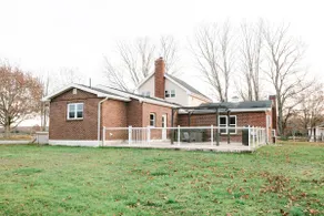 Red Brick Farm House - Image 5