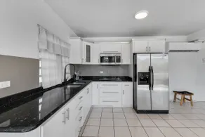 Bella Surf Inn - Image 5