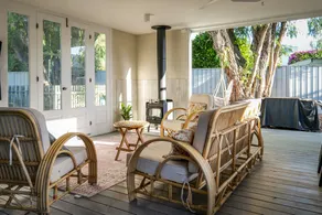 Sunday a Stunning Modern Beach House - Image 3