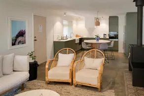 Sunday a Stunning Modern Beach House - Image 2