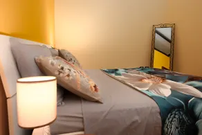 Vacation home in villa with guarded parking - Image 3