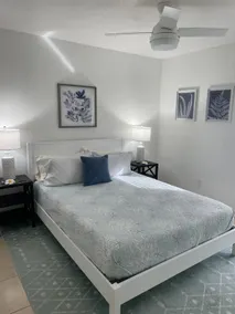 House on Riviera - Image 4
