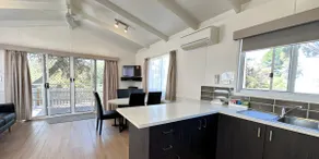 2-Bedroom Beachfront Villa at Kaloha, Cowes - Image 5
