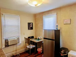 Wow Sparkling Attic Studio - Image 3