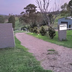 Luxe&Ivy Romantic Country Getaway Clifton Creek - Image 3